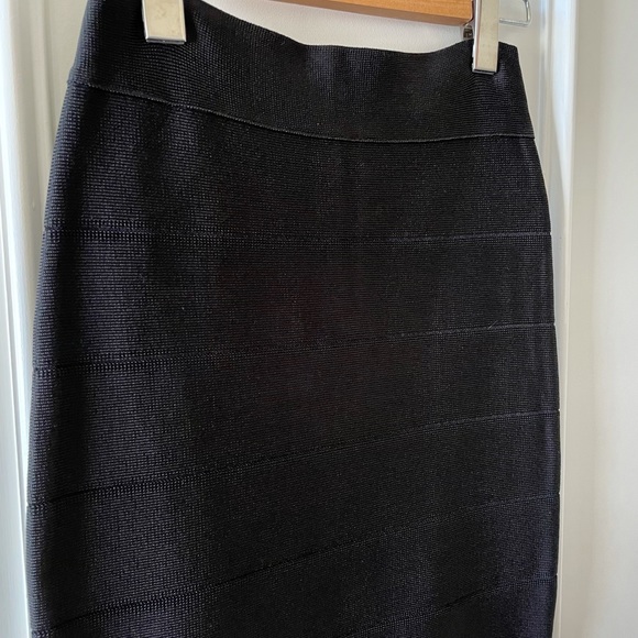 Black Bandage Mini Skirt - Picture 2 of 3